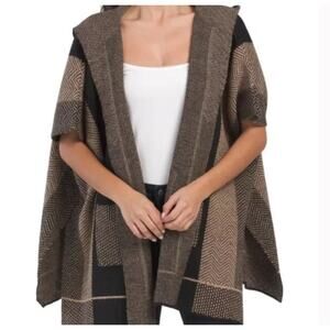 COCOGIO Made In Italy Color Block Ruana Wool Blend Poncho Black Camel Hooded NWT